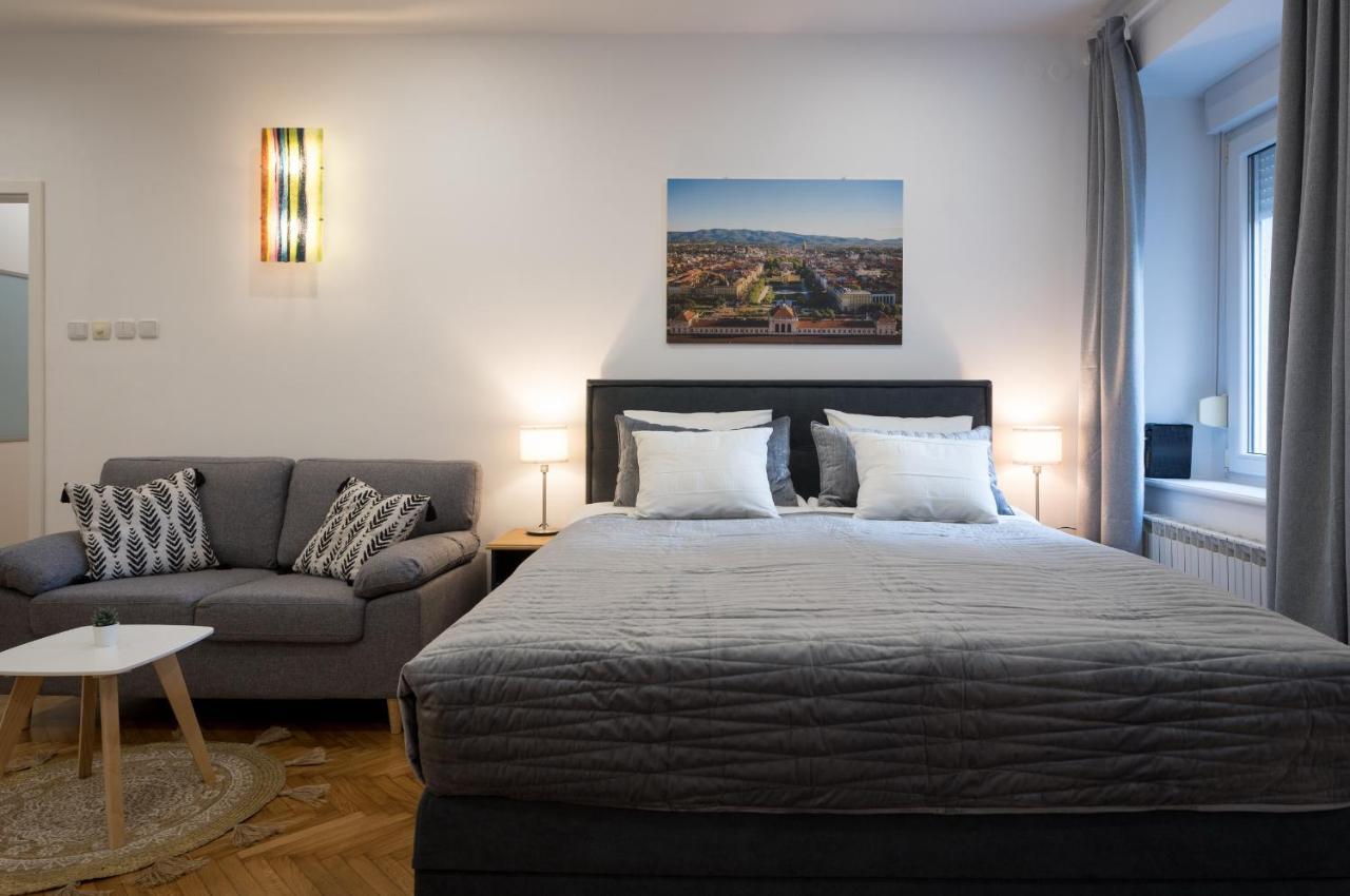 Like Home Zagreb Apartment Buitenkant foto