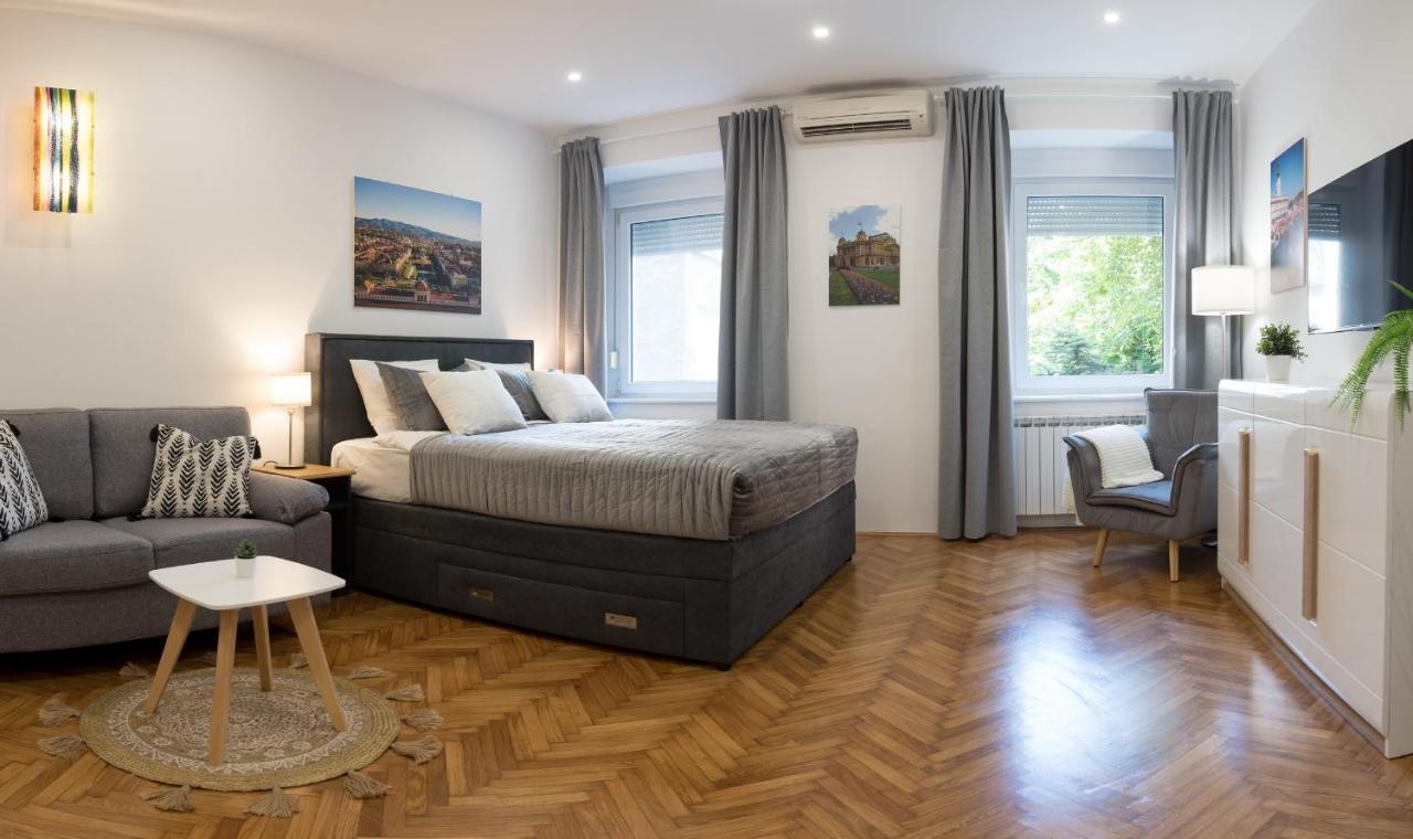Like Home Zagreb Apartment Buitenkant foto